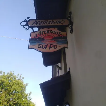 Il Tramonto Sul Po * Calendasco